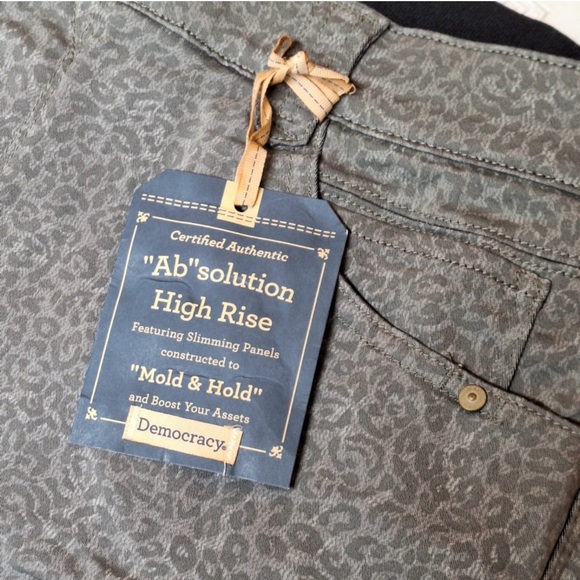 NWT Democracy "AB"solution Slimming & Butt Boost High Rise Jean - Picture 11 of 13